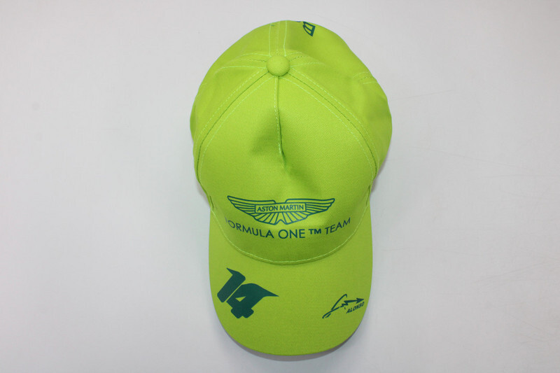 mercedes ASTON MARTIN CAPS989D