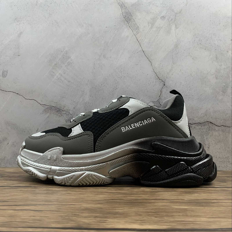 BALENCIAGA TRIPLE S 【470】[BA﹡LEN﹡CIAGA TRIPLE S SNEAKER DADSHOE BLACK∕BLACK∕WHITE]-[WOMAN︰35-3