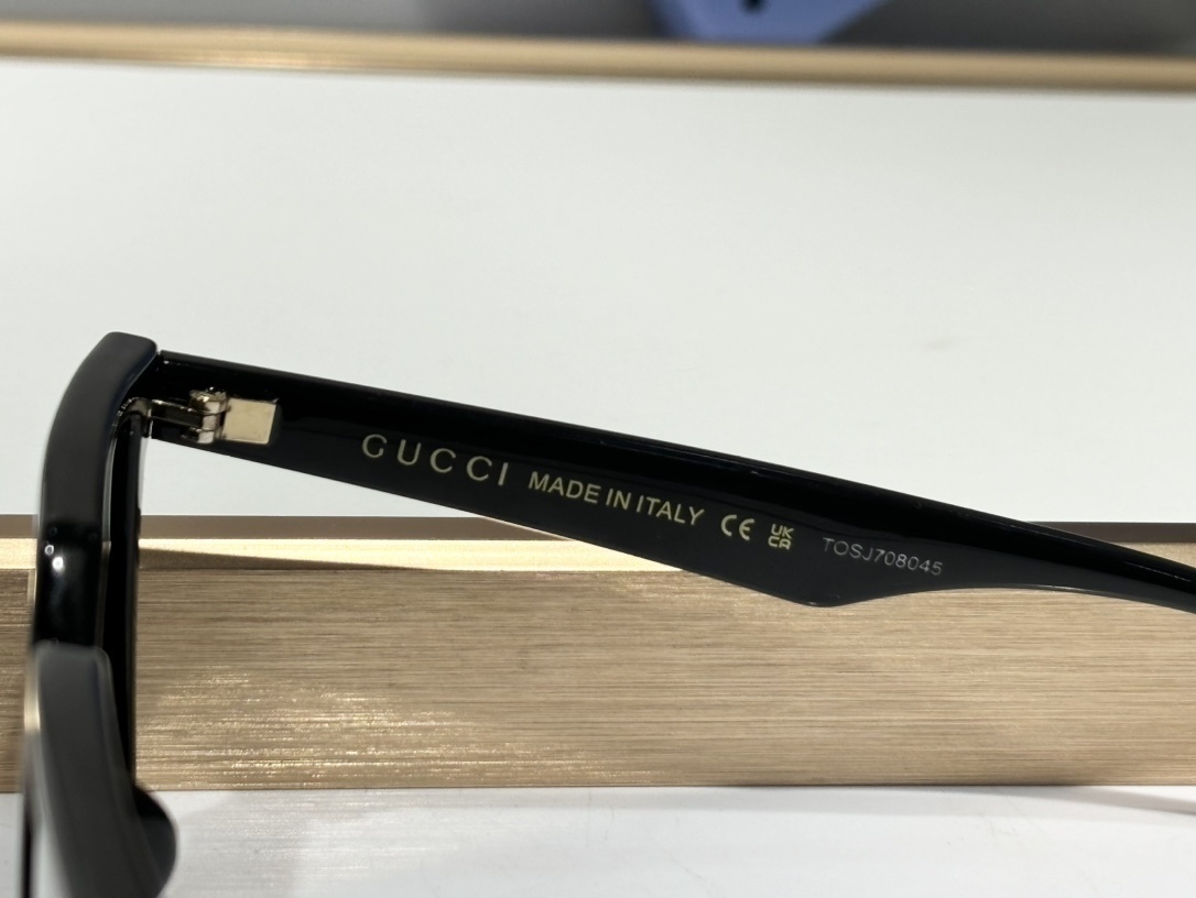 Gucci glasses -GUCCI 0007