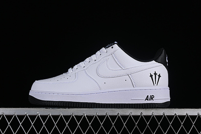 air force 1 300 CW2288 111 AIR FORCE 1 07 LOW WHITE BLACK WOMAN 36 39 MAN 40 45 AFEC
