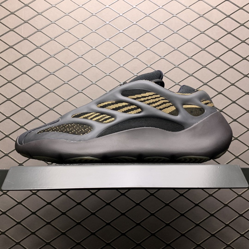 yeezy 700 89USD Adidas Yeezy 700V3 GY0189 36 4712B1
