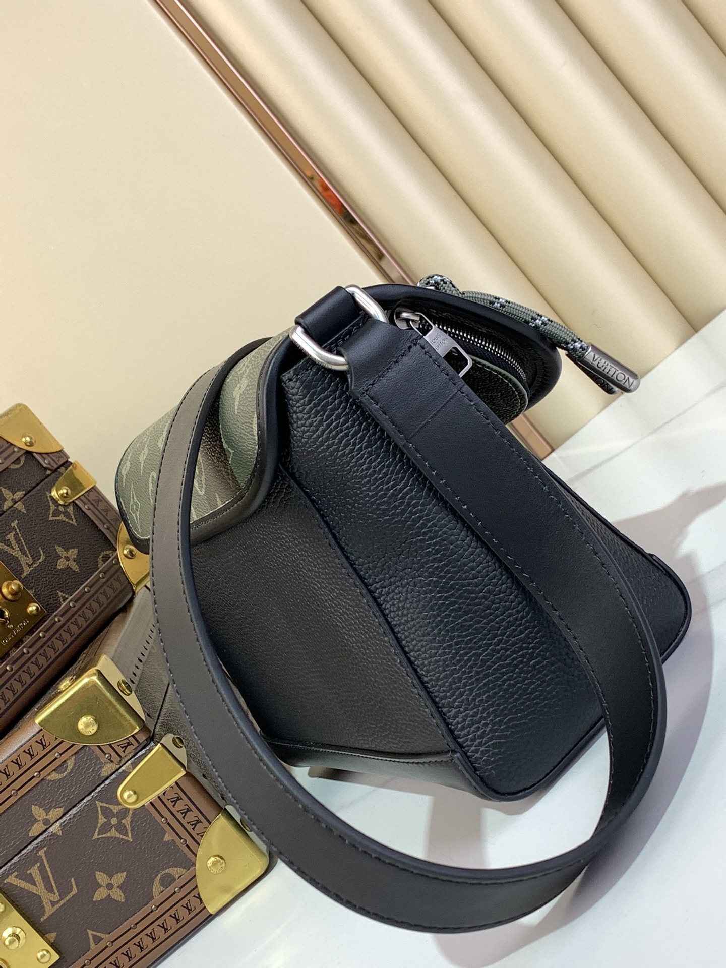 LV-Handbags M12615(CDF2)