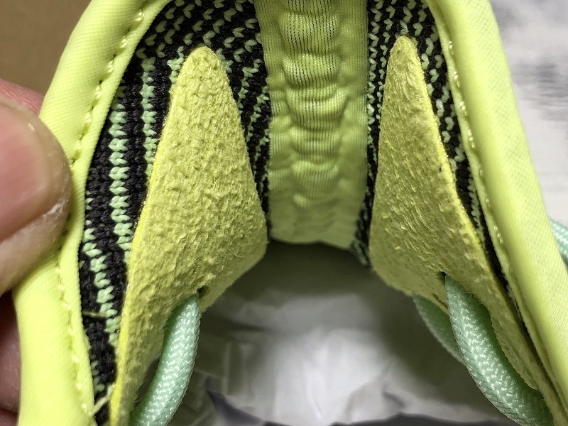 yeezy 350 FW5191 CY YEEZY BOOST 350 V2 FLUORESCENT GREEN YEEZREEL REFLECTIVE UNISEX 3... AEF5