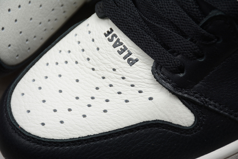 jordan 1 861428 107 AIR JORDAN 1 RETRO HIGH OG NRG SAIL BLACK VARSITY MAIZE MAN 40 46 OG00260