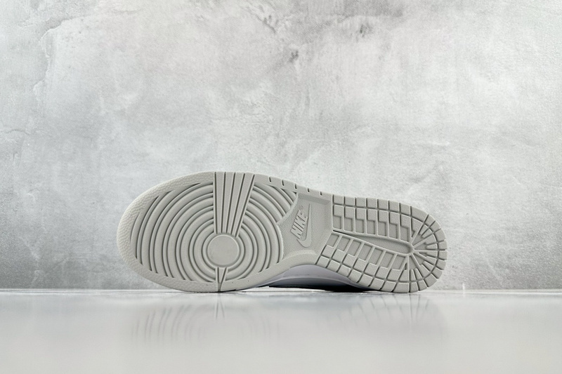 karl lagerfeld NIKE 65EE63