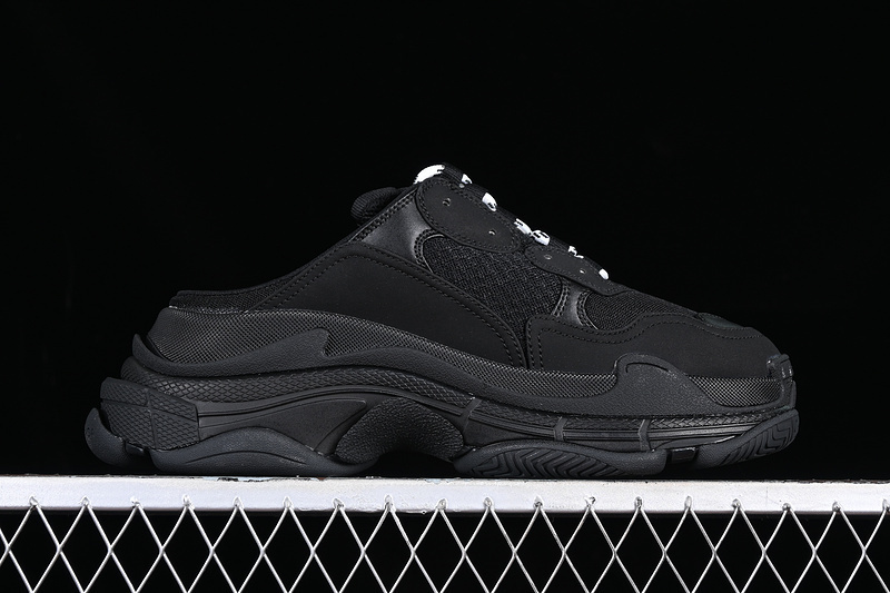 BALENCIAGA TRIPLE S 【460】[W3SM21000]-[BA﹡LEN﹡CIAGA TRIPLE S BLACK∕WHITE]-[WOMAN︰35-39]-[MAN︰40