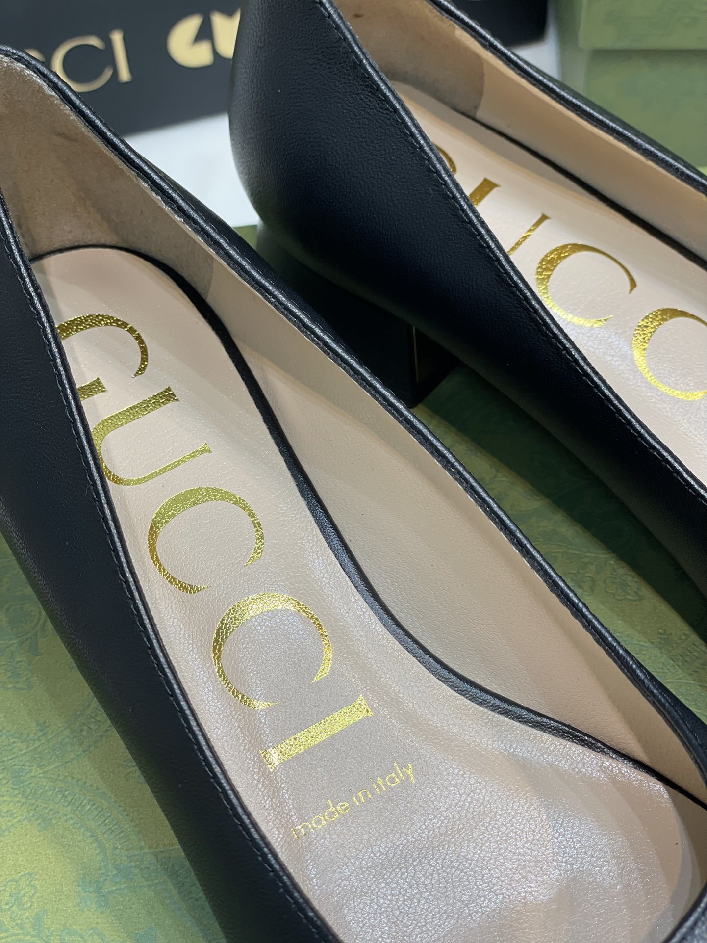 gucci shoes/sneakers-309