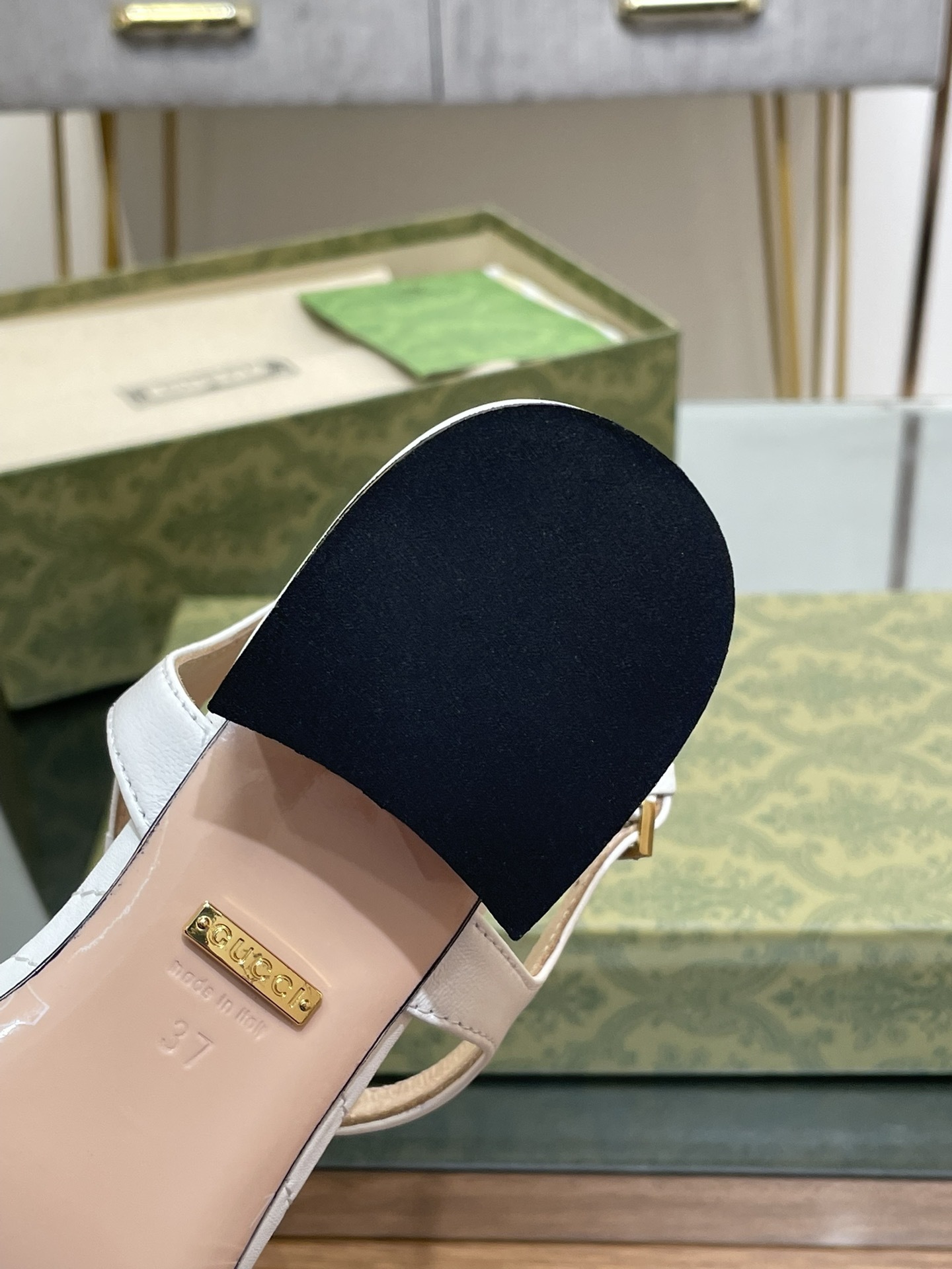 gucci shoes/sneakers-206