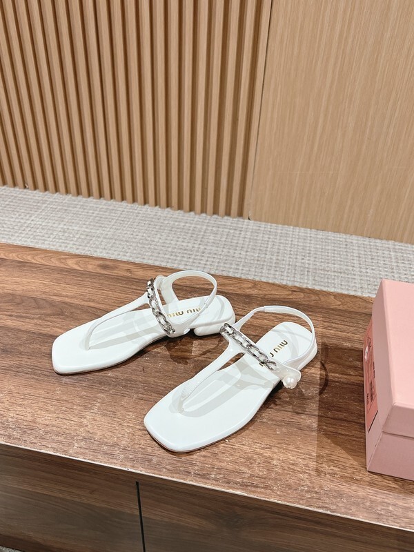 miu miu Miu thong sandals 35 40 2024.5.22B68C