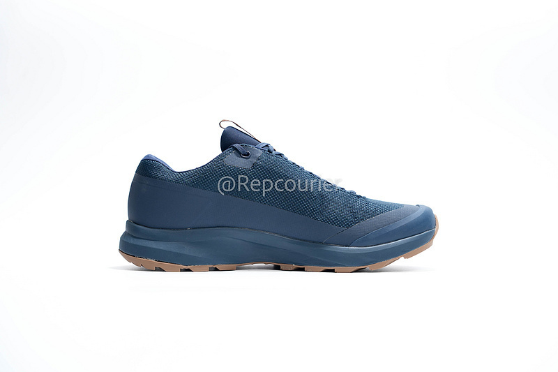 arcteryx 360 rcteryx Aerios FL 2 GTX Shoe Men s Fast and Light Gore-Tex Hiking Shoe D1D9