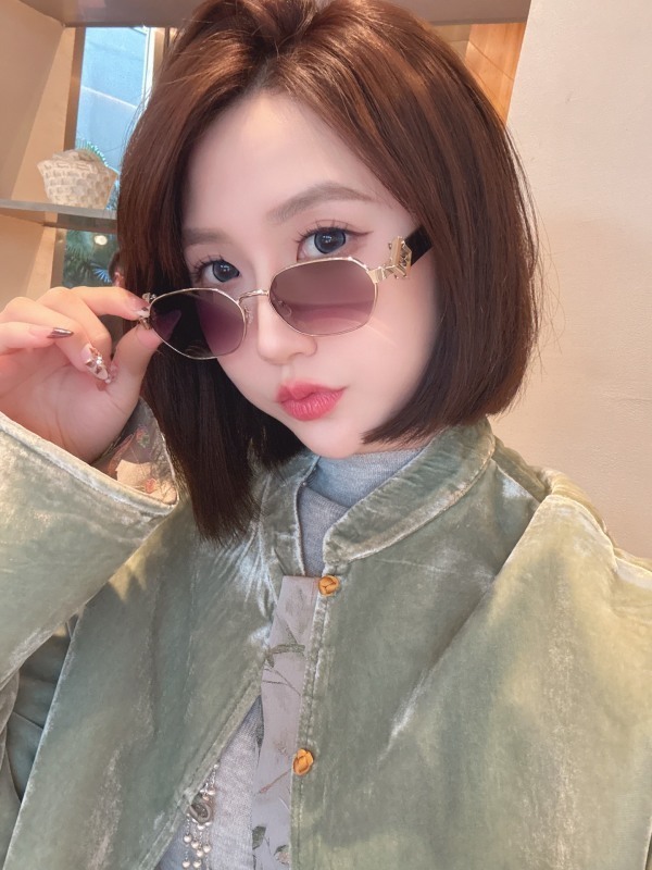 Fendi glasses -FENDI 0194946F