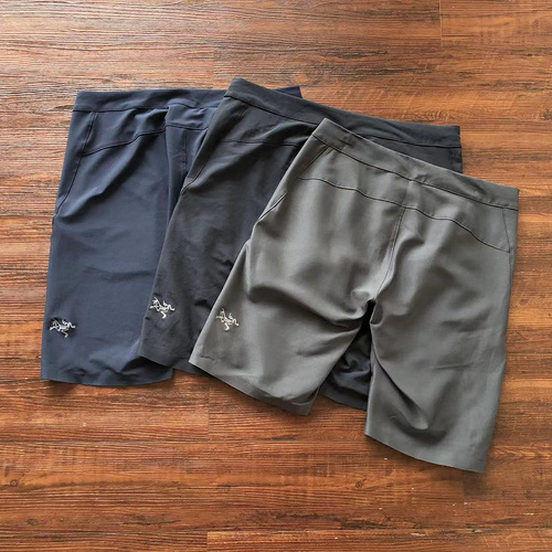 arcteryx 136 AR E X SHORTS im 185cm 90kg i wear size XL in the phot 660605 9B62