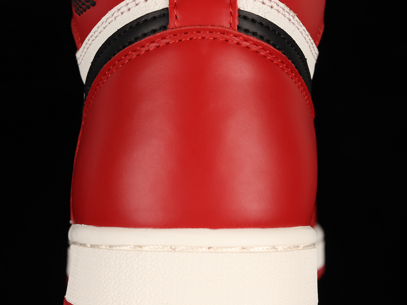 jordan 1 380 FD1437 612 AIR JORDAN 1 HIGH OG CHICAGO REIMAGINED VARSITY RED BLACK SAIL UNISEX