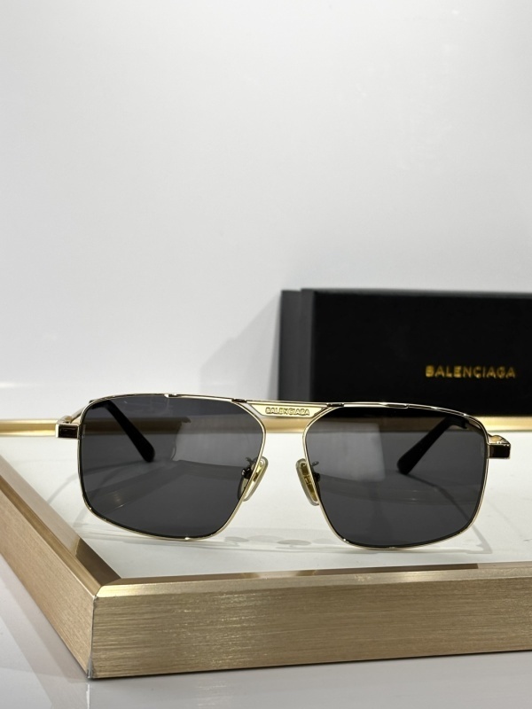Balenciaga glasses -Balenciaga 00052772