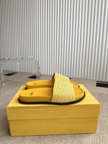 FENDI Women shoes -FENDI 0040C576