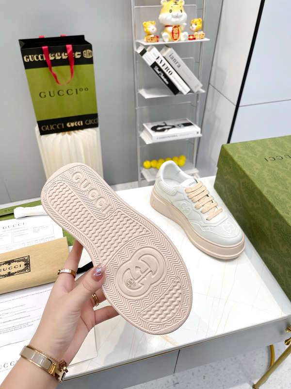 karl lagerfeld GUCCI 93 9557F3