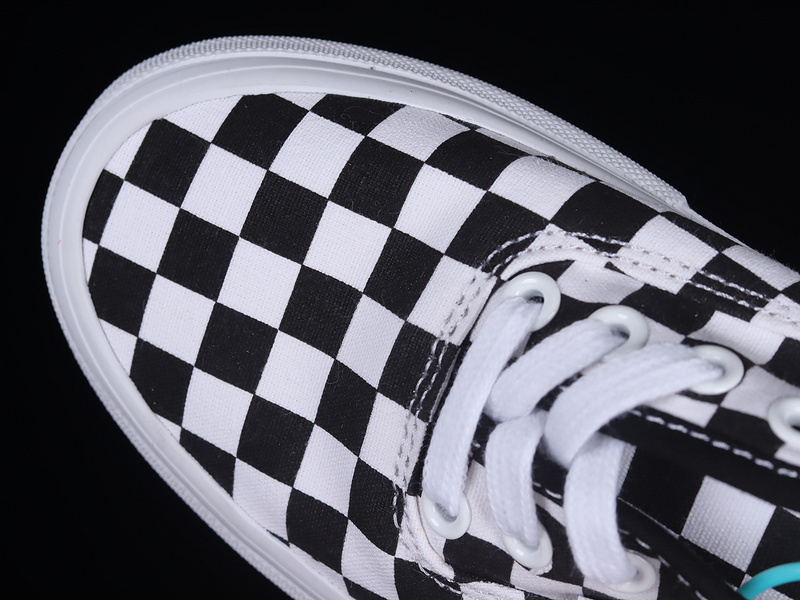 [VN0A5FC8FS8]-[AUTHENTIC PRO BLACK∕WHITE]-[WOMAN︰35-39]-[MAN︰40-44](04A9)