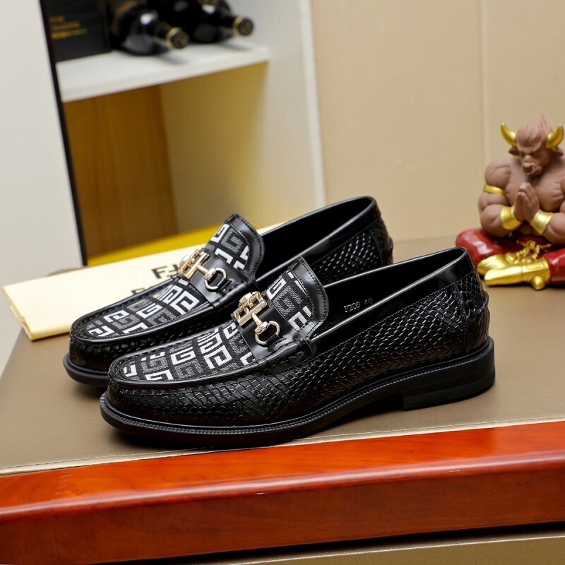 FENDI Men shoes -FENDI 0083B704