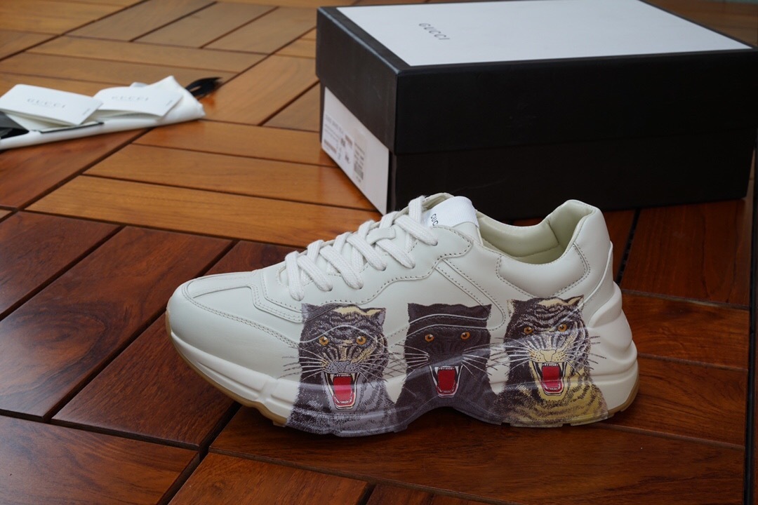 GUCCI SHOES GUCCI Men's Rhyton leather sneaker with tigers 576050(190USD)(E407)