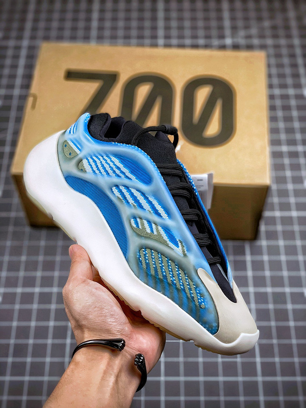 yeezy 700 500 G54850 YEEZY 700 V3 AZARETH AZARETH AZARETH WOMAN 36 39 MAN 40 47 37E5