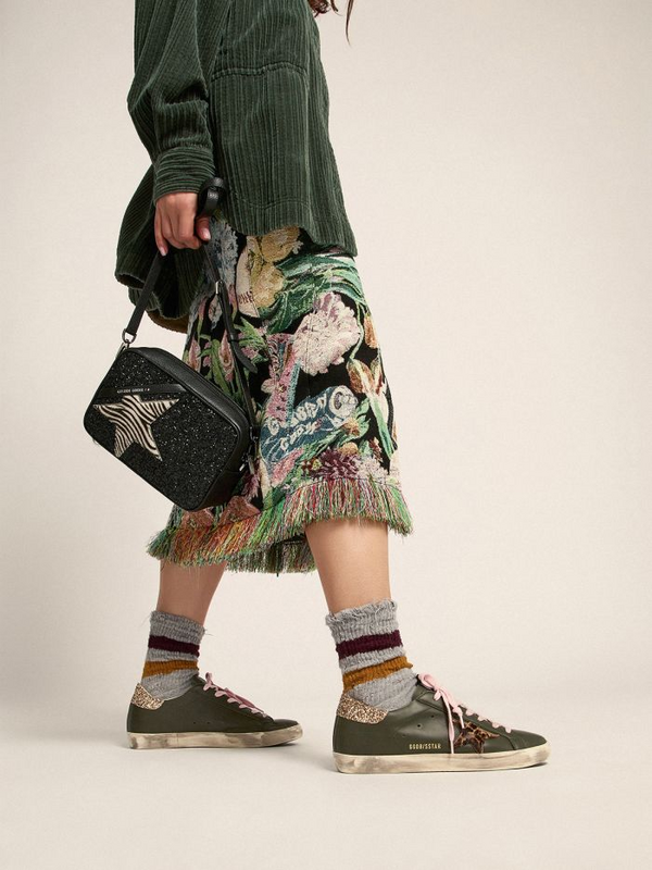 golden goose Super-Star sneakers in dark green leather with gold glitter heel tab(30F2)