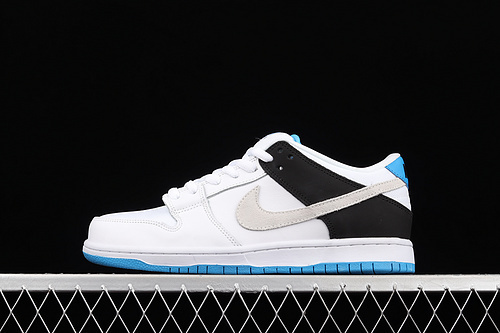 dunk 380 BQ6817 101 SB DUNK LOW LASER BLUE WHITE BLACK LASER BLUE MAN 39 45 C2A9