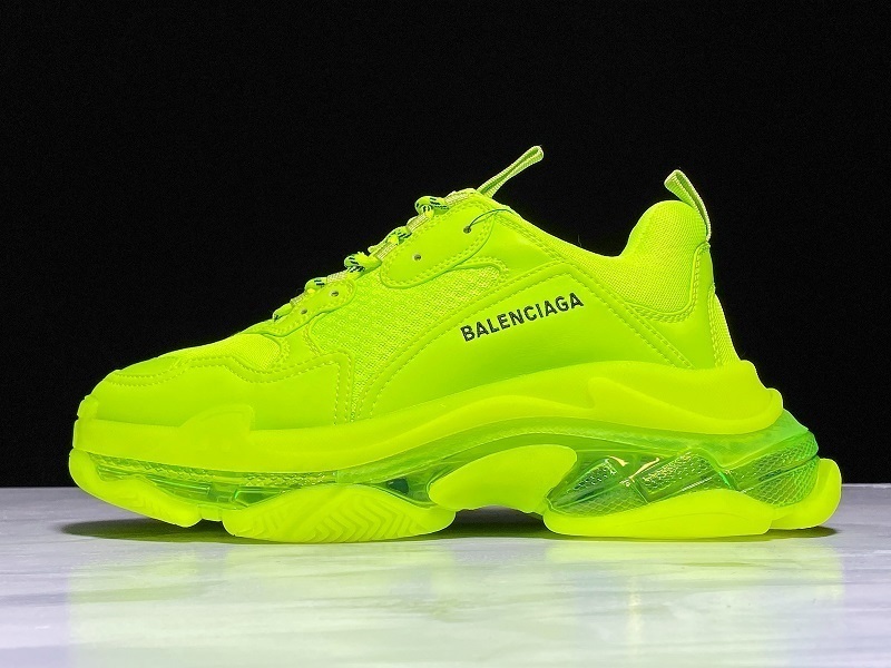 BALENCIAGA TRIPLE S 【680】[PLUS SS TRIPLE-S DAD SHOE FLUORESCENCE GREEN]-[WOMAN︰35-39]-[MAN︰40-