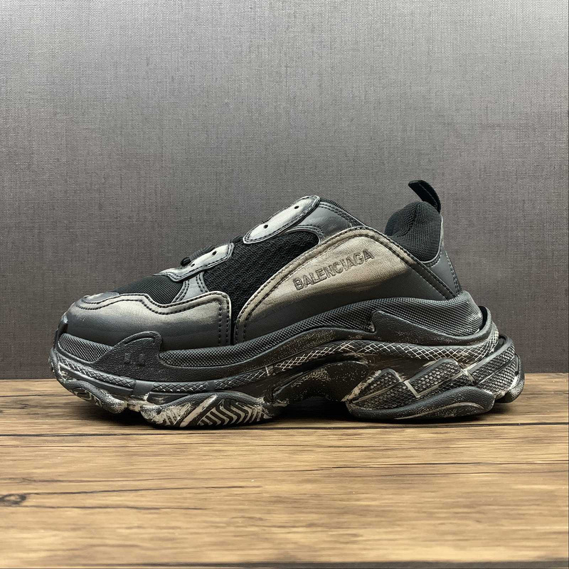 BALENCIAGA TRIPLE S 【480】[BA﹡LEN﹡CIAGA TRIPLE S SNEAKERS BLACK∕BLACK∕SILVER]-[WOMAN︰35-39]-[MA
