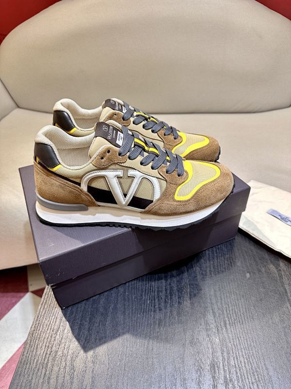 valentino shoes /sneakers-030