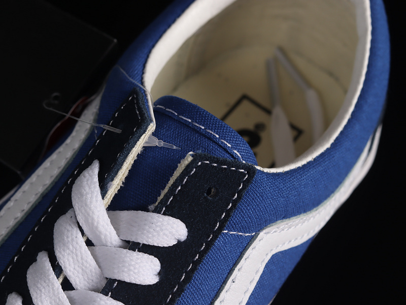 [VN0A4U3B2BL]-[OLD SKOOL BLUE]-[WOMAN︰35-39]-[MAN︰40-44](D1F5)