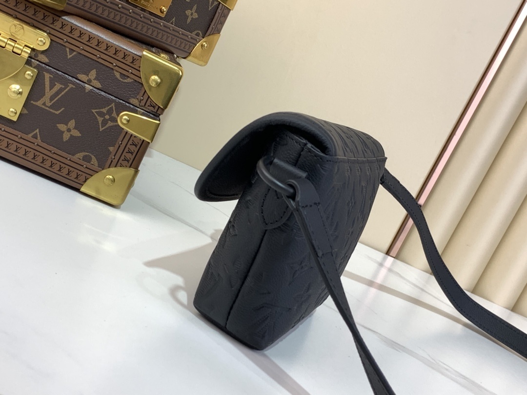 LV-Handbags m12636 Black (striped embossed)(7987)