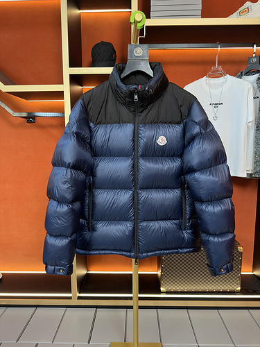 moncler MODJ 419 CD44