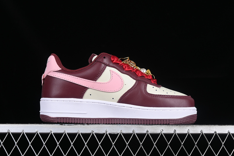 air force 1 320 FD9925 161 AIR FORCE 1 07 LOW WEDDING SAIL NIGHT MAROON MEDIUM SOFT PINK UNIS