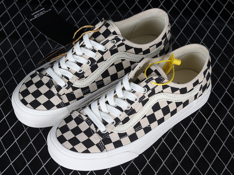 [VN0A54F4705]-[ECO THEORY CHECKERBOARD OLD SKOOL SKATE SHOES BLACK∕WHITE]-[WOMAN...(8F16)