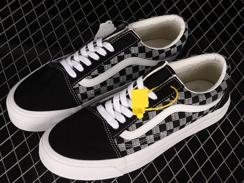 [VN0A54F3BLK]-[OLD SKOOL 36 DX SHOES BLACK∕GREY∕WHITE]-[WOMAN︰35-39]-MAN︰40-44](F60F)