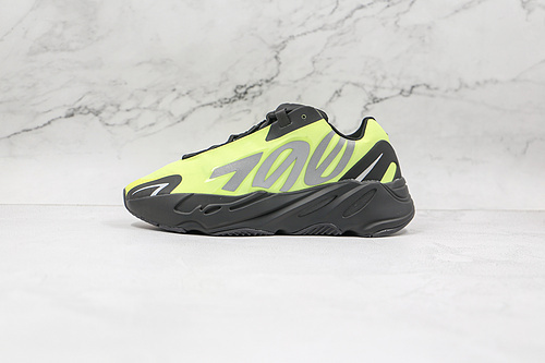 yeezy 700 310 FY3727 YEEZY BOOST 700 CORE BLACK PHOSPHOR PHOSPHOR WOMAN 36 39 MAN 40 46 4240