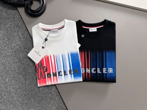 MONCLER TSHIRT -2025 Moncler T-shirt T068