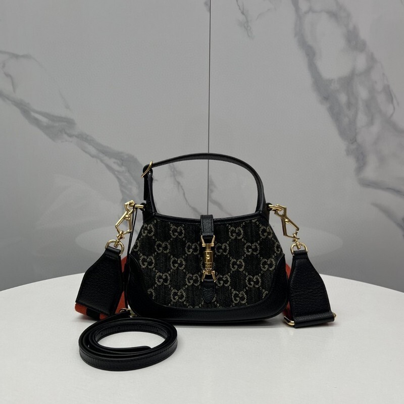 Gucci bags GG 685127 HANDBAG(4B02)