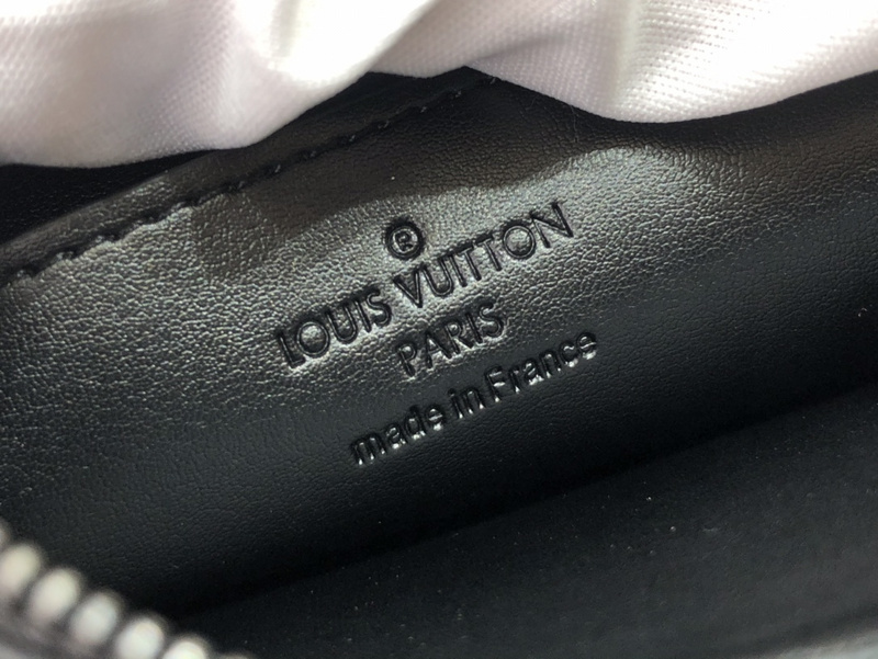 LV MULTI CARD HOLDER TRUNK M80556(6F3C)