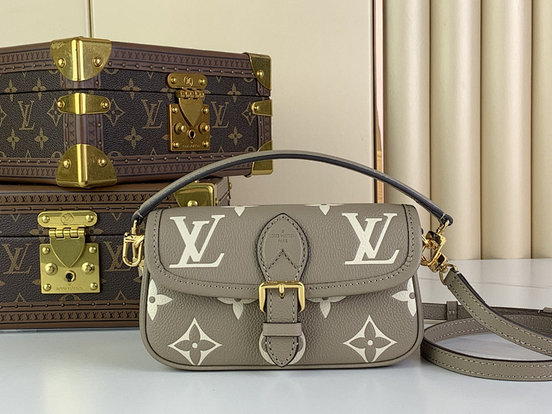 LV-Handbags M83300 83566 83592 Grey (silk screen)(1E03)