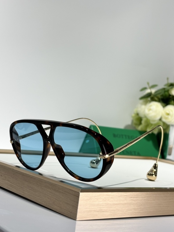 Bottega Veneta glasses -BV 0017891B