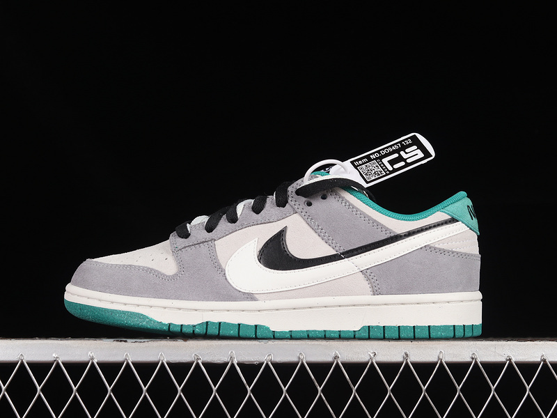 dunk 300 DO9457 132 SB DUNK LOW 85 WHITE BLACK GREY GREEN WOMAN 36 39 MAN 40 46 0548