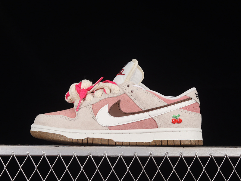 dunk 300 DO9457 121 SB DUNK LOW 85 WHITE GREY CHERRY POWDER WOMAN 36 40 FF5D