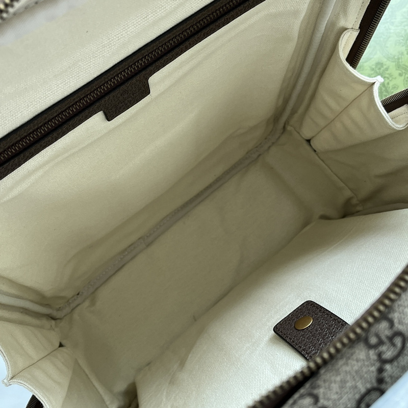 Gucci bags Gucci Supreme bag(644C)