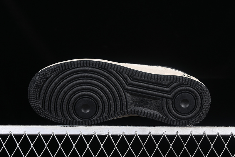 air force 1 340 XB8228 834 AIR FORCE 1 07 LOW GREY BLACK WOMAN 36 39 MAN 40 45 5EFC