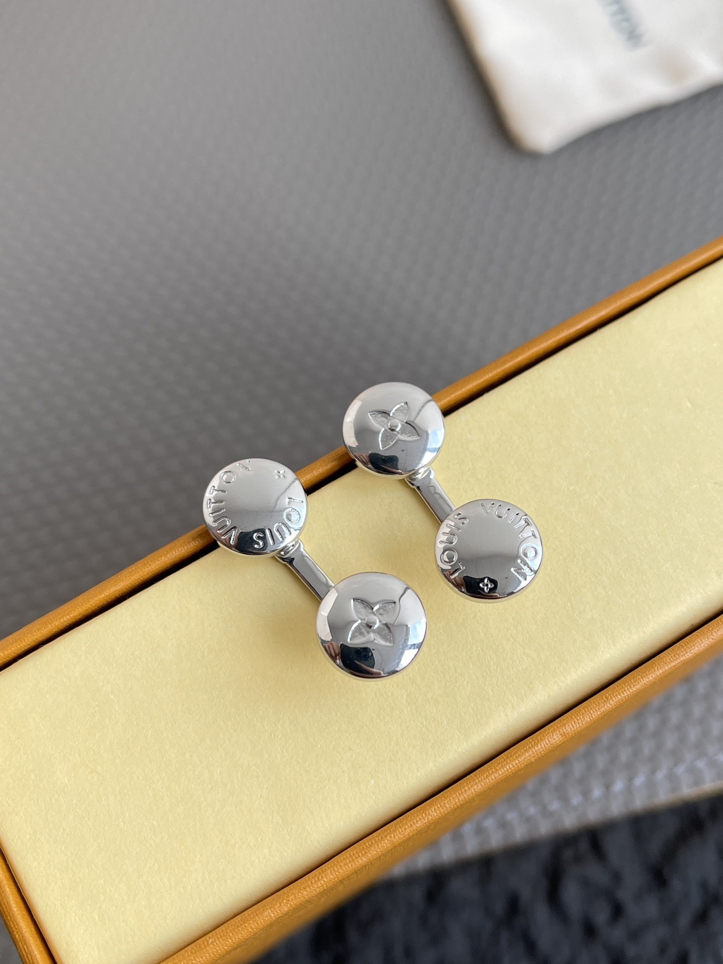 LV jewelry -LV 0025_CM_2