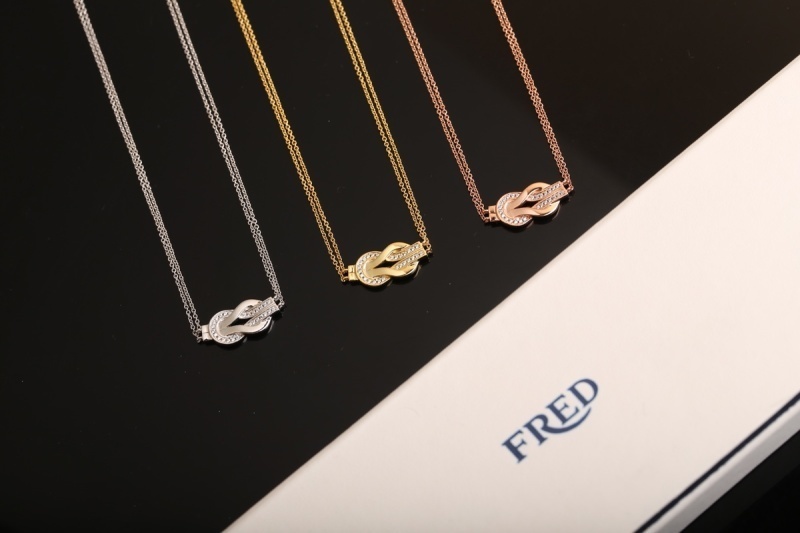 Fendi jewelry -FENDI 00220A8E