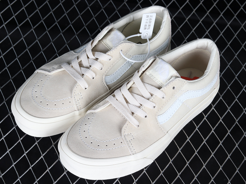 [VN0A5KXDBWQ]-[SK8-LOW REISSUE WHITE∕WHITE∕WHITE]-[WOMAN︰35-39]-[MAN︰40-44](B8ED)