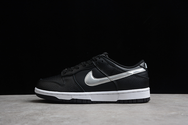 dunk 320 DC9560 001 SB DUNK LOW GS BLACK METALLIC SILVER WHITE WOMAN 36 39 MAN 40 47.5 1BA0