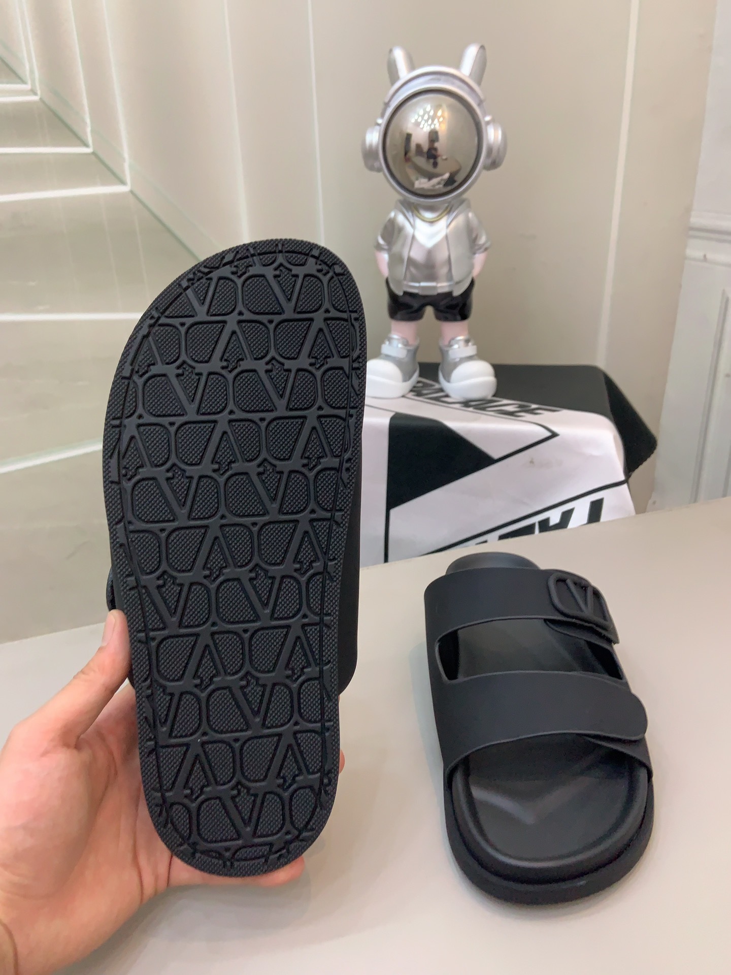 valentino shoes /sneakers-532